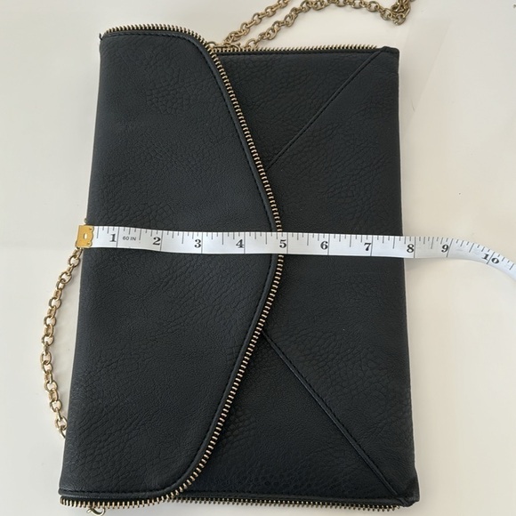 Black Envelope Clutch - Picture 3 of 10